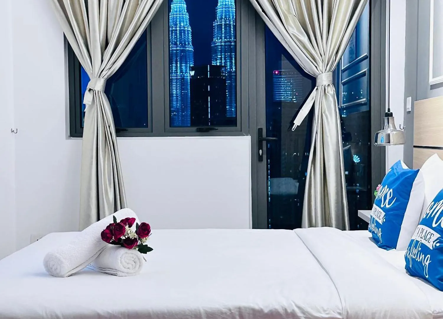 The Luxe Infinitum Klcc View At Kl City Kuala Lumpur